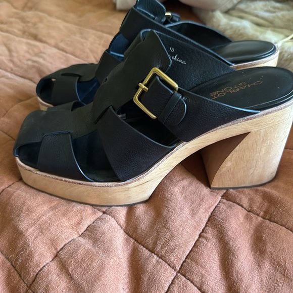 Fisherman clog. - Picture 2 of 6